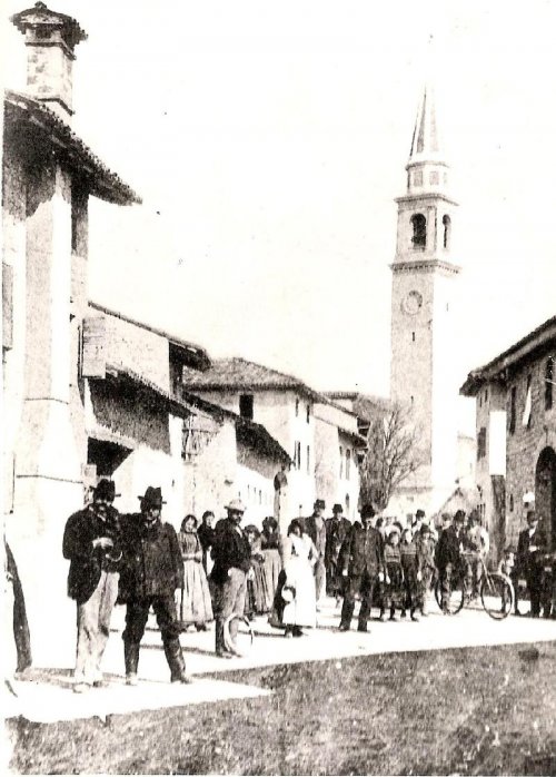 ARC 214 | Incrocio Via Osoppo-Via Mazzini | Friuli Venezia Giulia | 1901